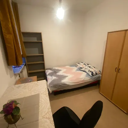 Hostel Arkuszowa 58 Warsaw